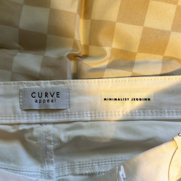 White curve appeal jegging - Picture 5 of 11